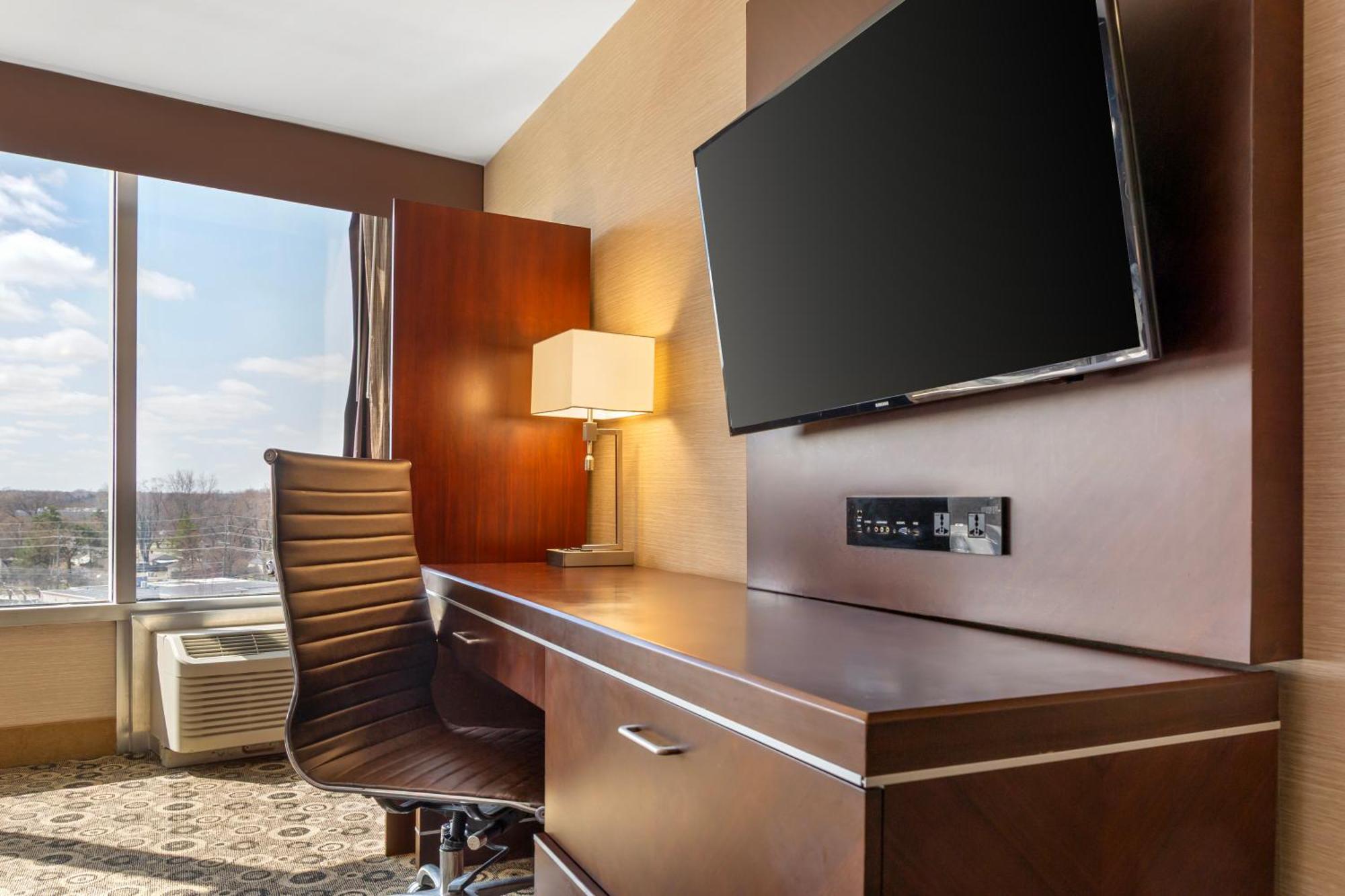 Radisson Hotel Southfield-Detroit Екстериор снимка