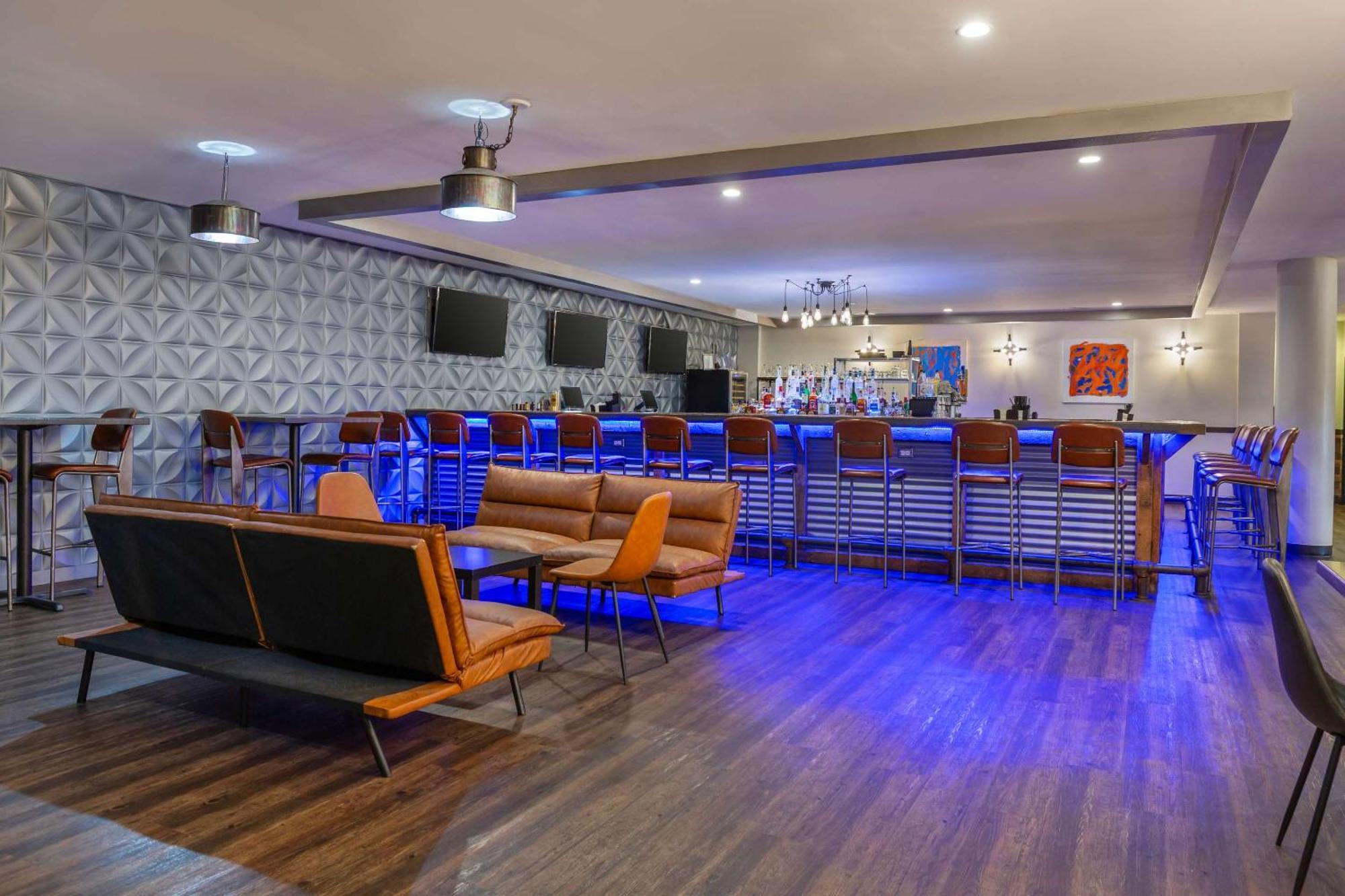 Radisson Hotel Southfield-Detroit Екстериор снимка