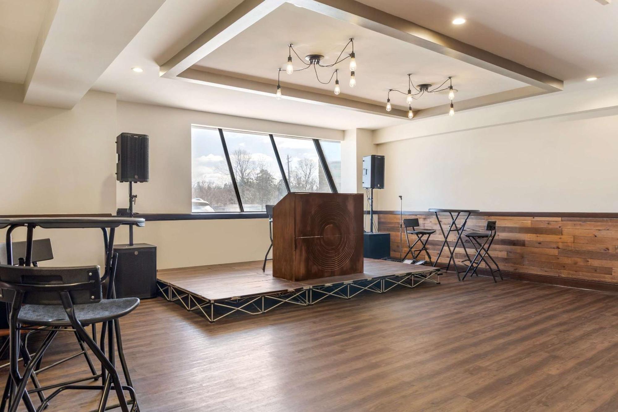 Radisson Hotel Southfield-Detroit Екстериор снимка