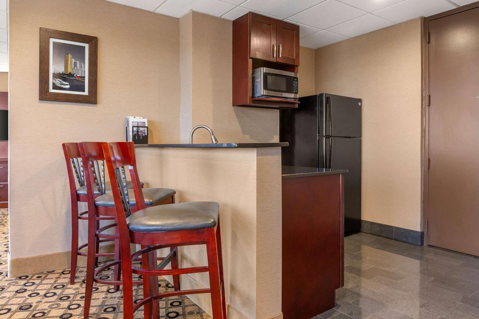 Radisson Hotel Southfield-Detroit Екстериор снимка